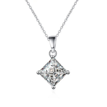 Princess Pendant (2.0 Carat)